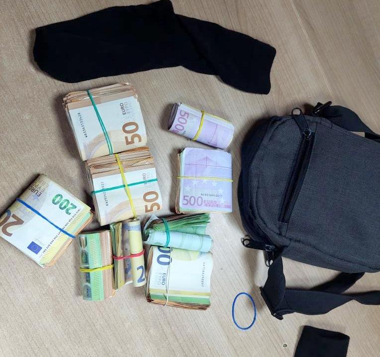 novac u carapama Presevo