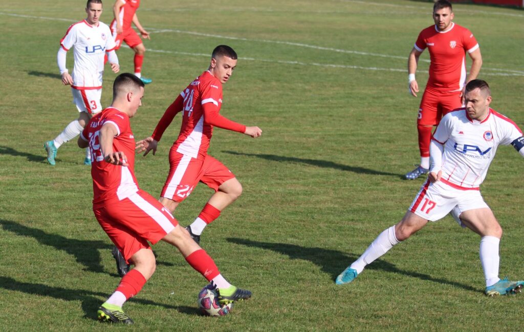 Prvi prolećni bodovi fudbalera Bačke