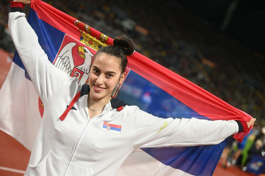 Adriana Vilagoš