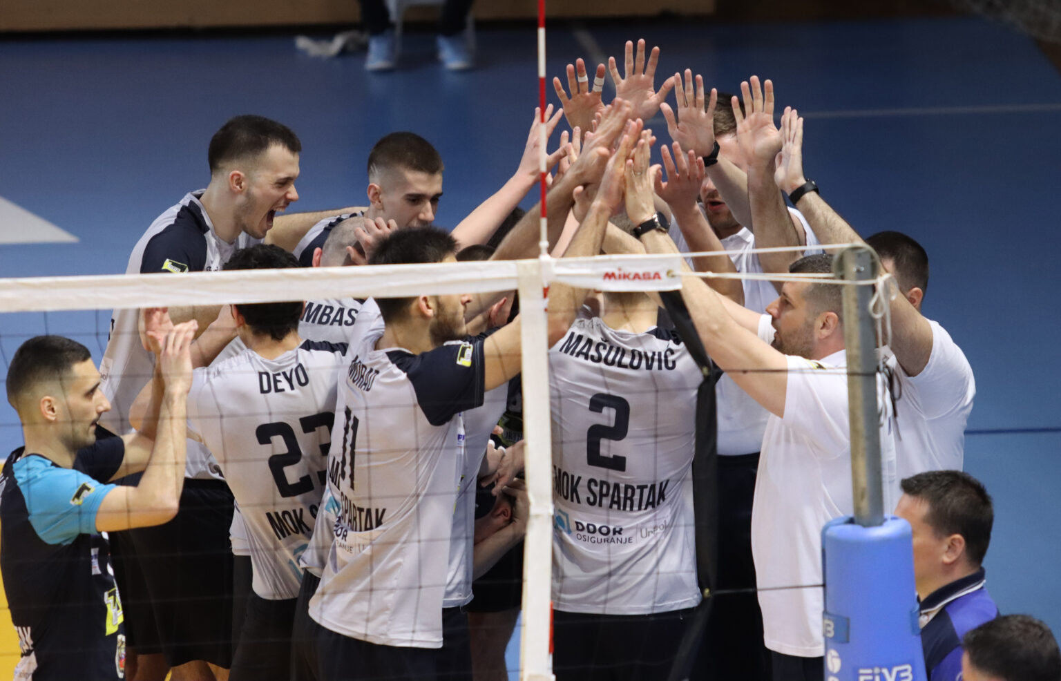 Fwd: Odbojkaši Spartaka obezbedili plasman u polufinale plej ofa
