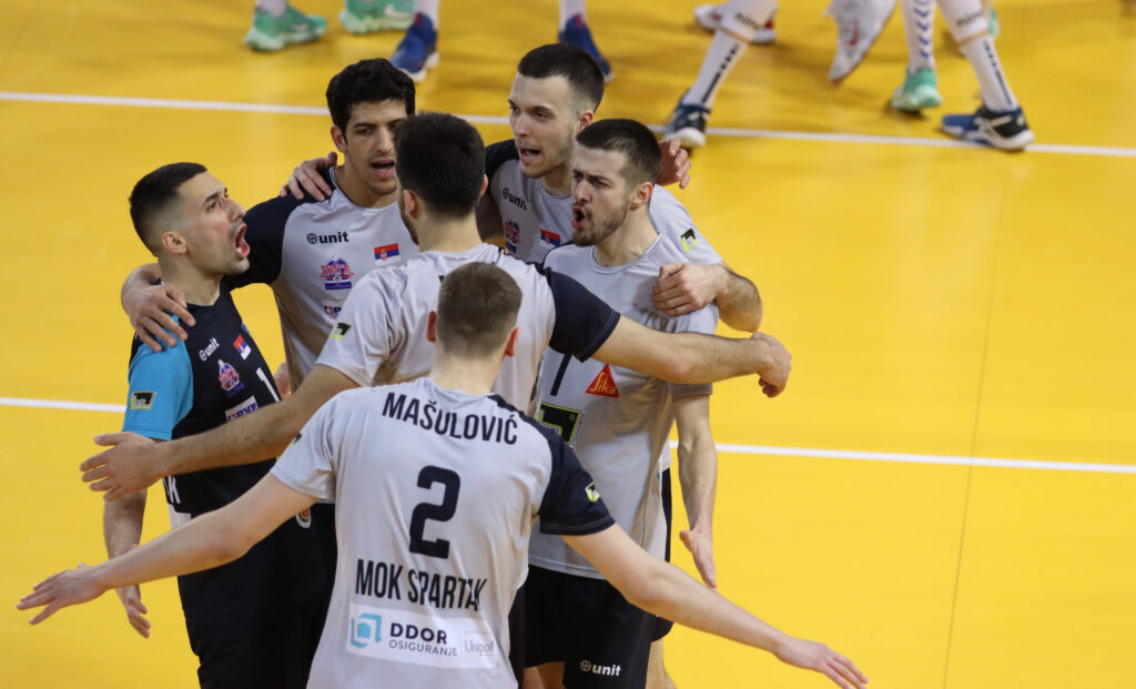 Odbojkaši Spartaka obezbedili plasman u polufinale plej ofa