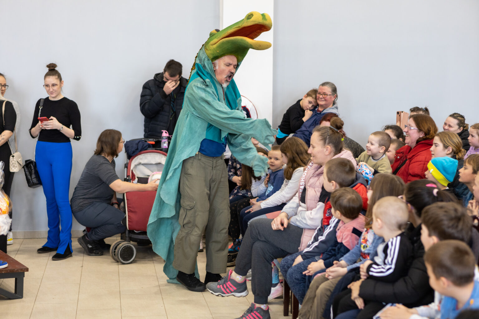 Tavankut: Prepuna sala Doma kulture - &ldquo;Uskrs je simbol života, ljubavi i zajedni&scaron;tva&rdquo;