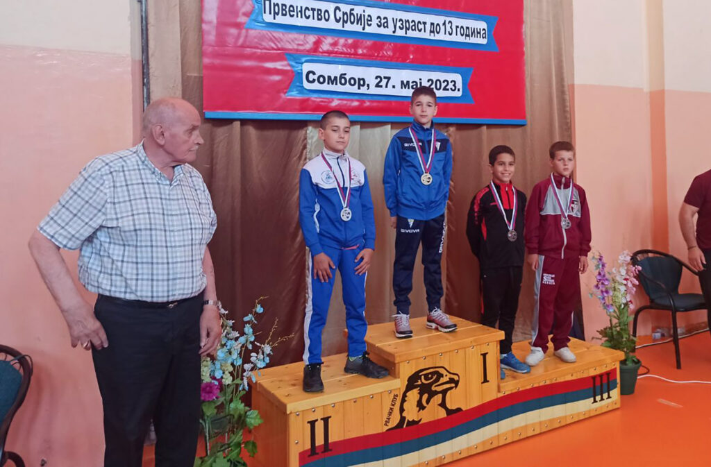 Mladi Tankosić Dragan prvak Srbije u rvanju za uzrast do 13 godina