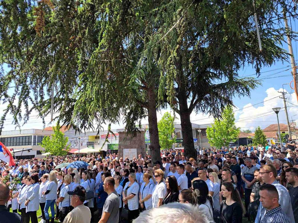 U Gračanici veliki skup podrške Srbima sa severa KiM