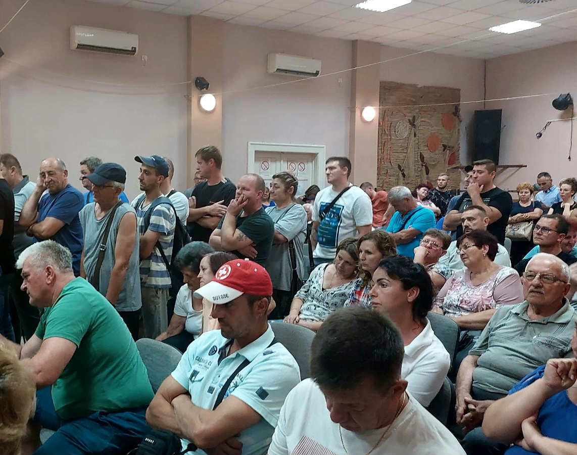 Gradonačelnik Bakić na zboru građana u Hajdukovu