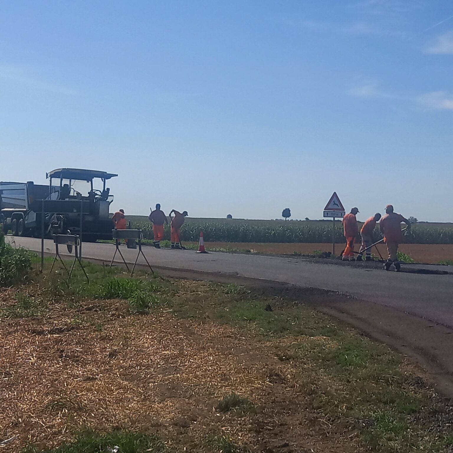 U toku su radovi na državnom putu između Bačkog Sokolca i Bačke Topole