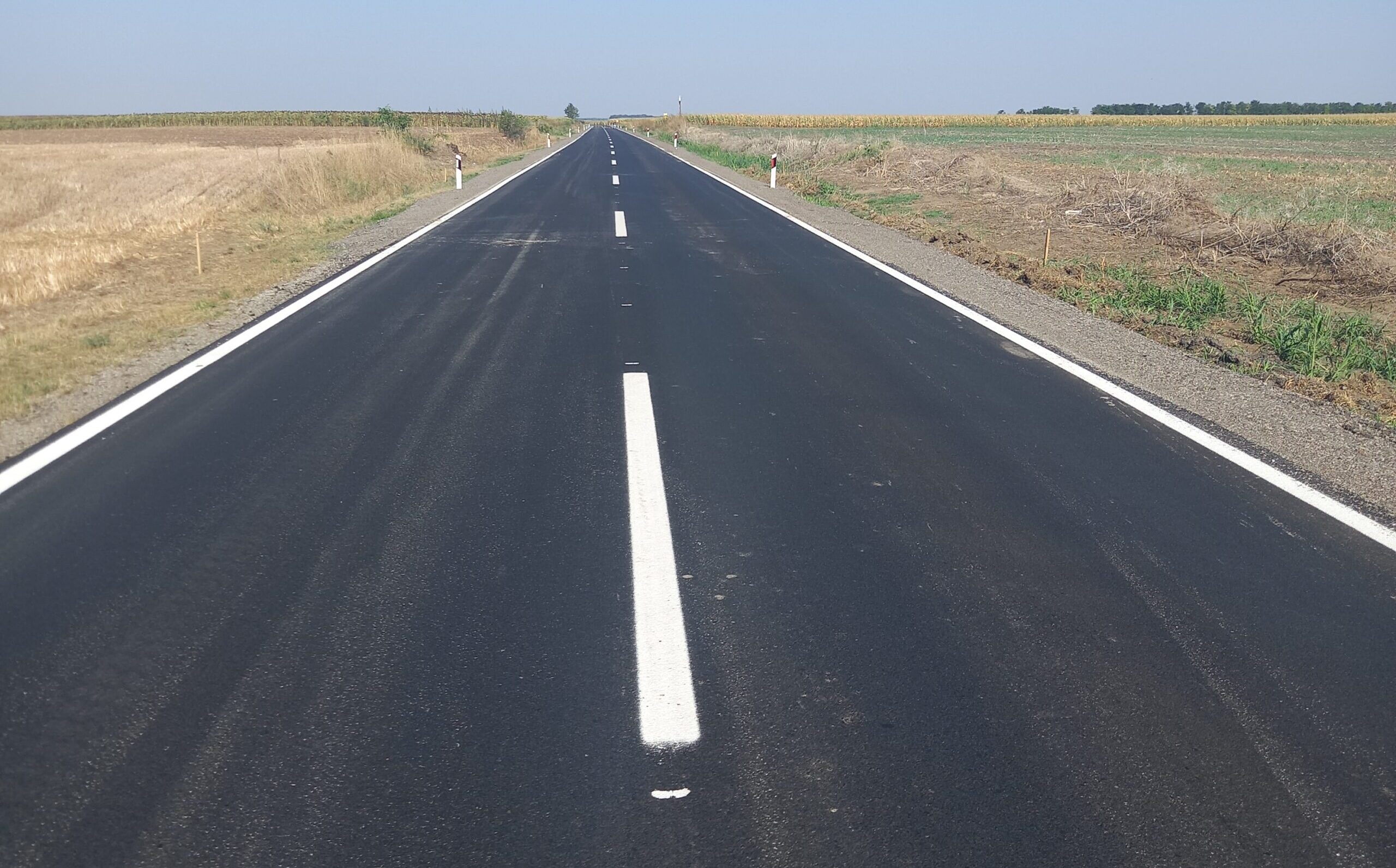 U toku radovi na rehabilitaciji puta između Bačkog Sokolca i Bačke Topole