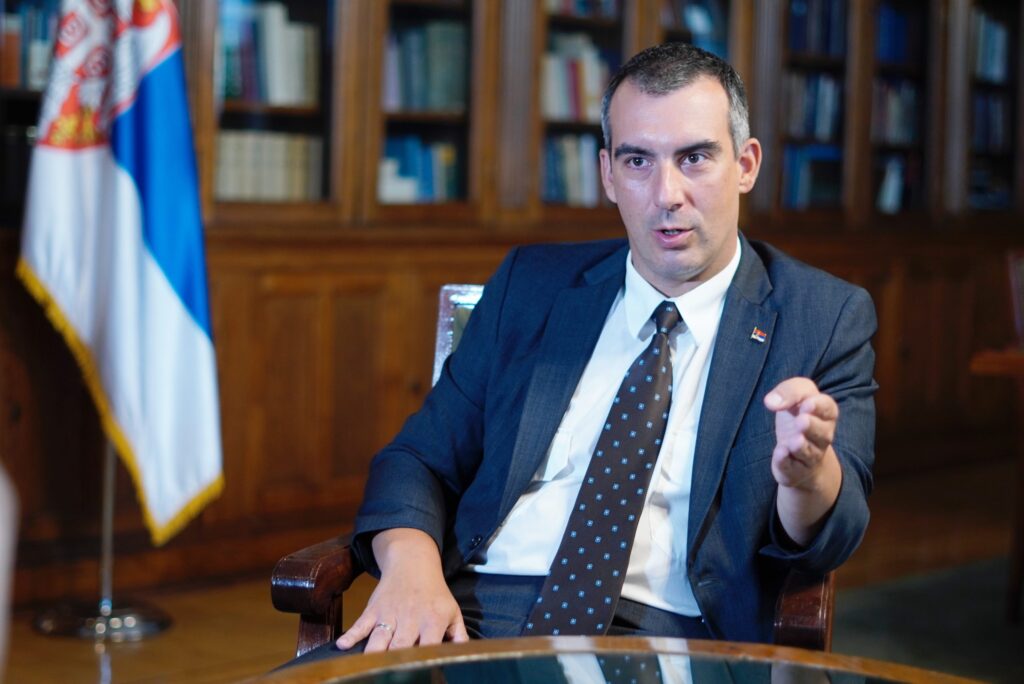 Orlić: Bivši režim ne zna ništa o zaštiti narodnih i državnih interesa