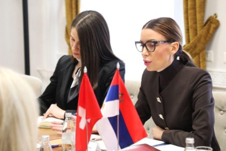 Nova radna mesta: Ministarka privrede sa ambasadorkom Švajcarske (FOTO)
