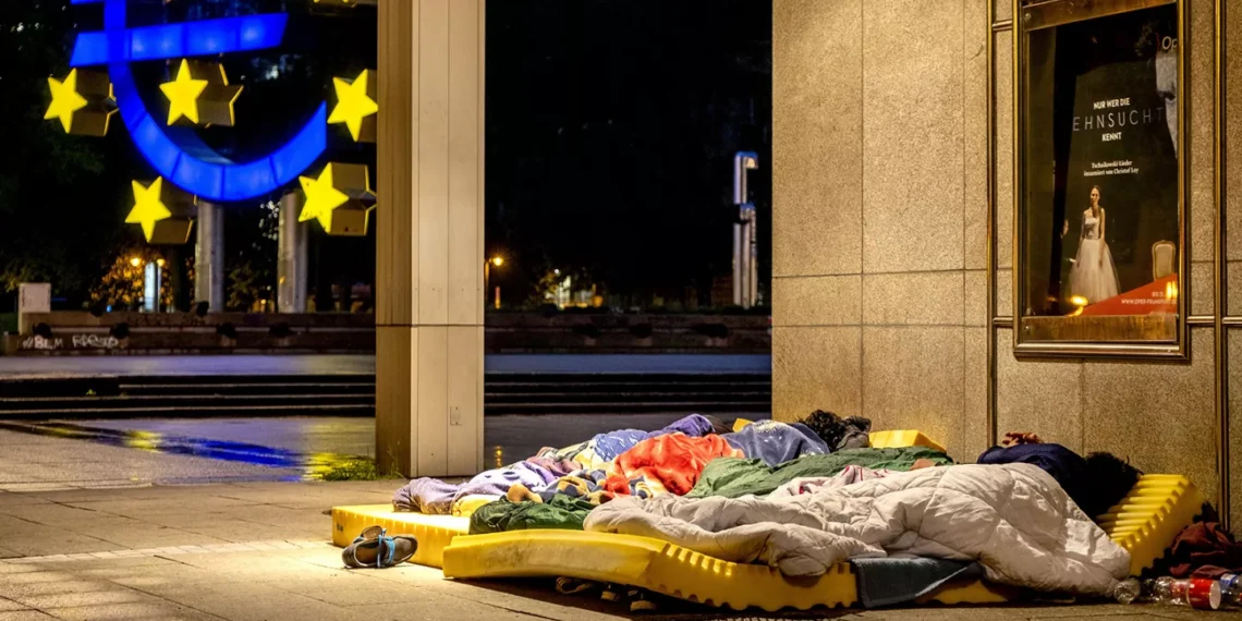 Krah zapadne stabilnosti: socijalna oluja potresa stari kontinent