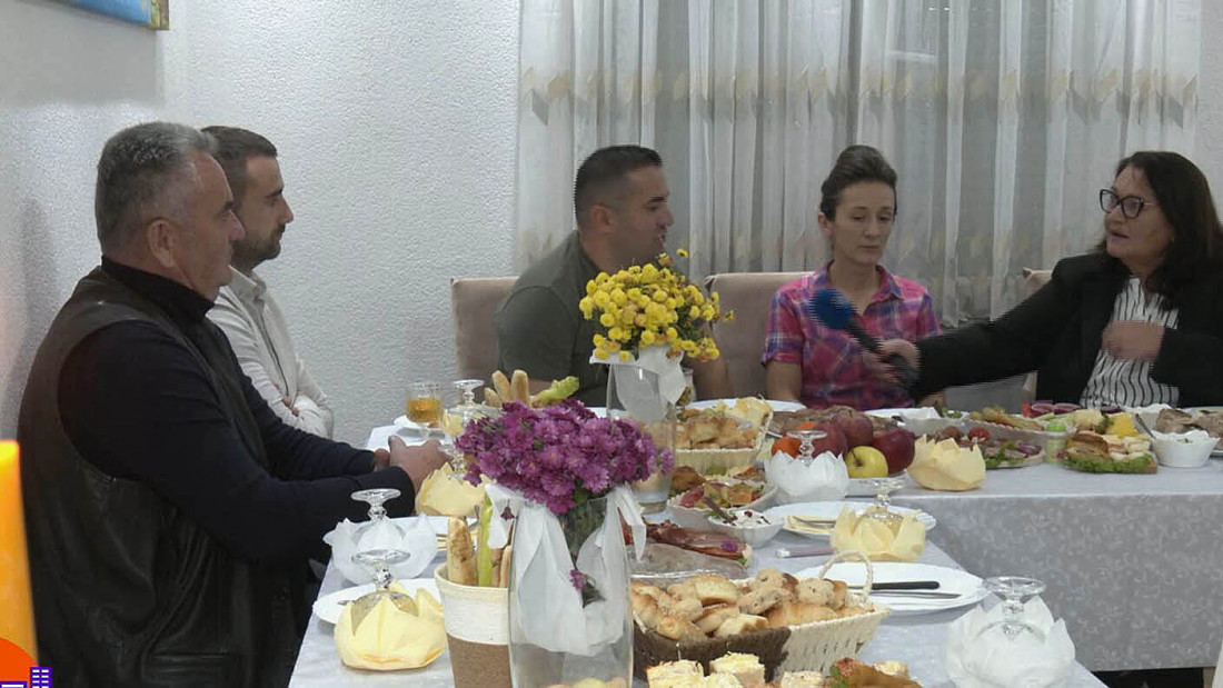 Slava porodice Vasić u Gračanici: Kako se obeležavaju krsne slave na Kosovu i Metohiji