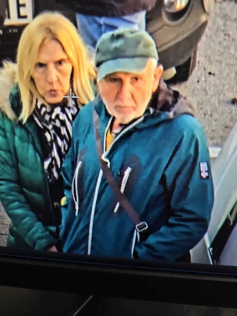 Bivši funkcioneri DS-a: Od bikovog semena do zaplenjenih autobusa