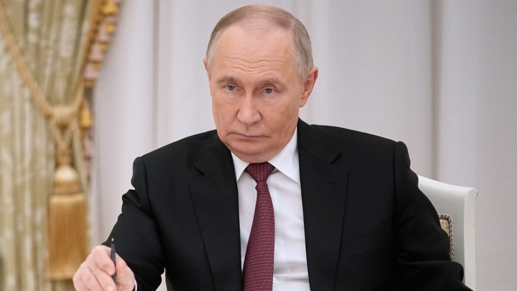 Putin nazvao evropske lidere "prasićima": Žele da profitiraju od kolapsa Rusije