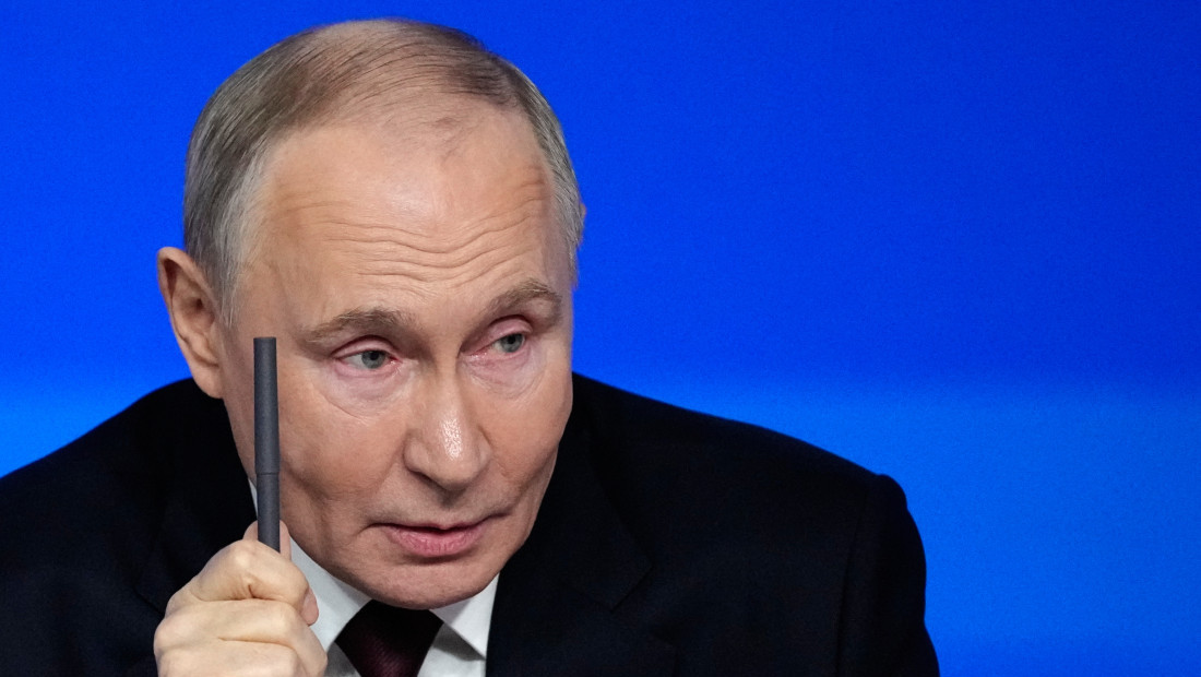 Putin uputio novogodišnje čestitke svetskim liderima, među njima i Vučiću