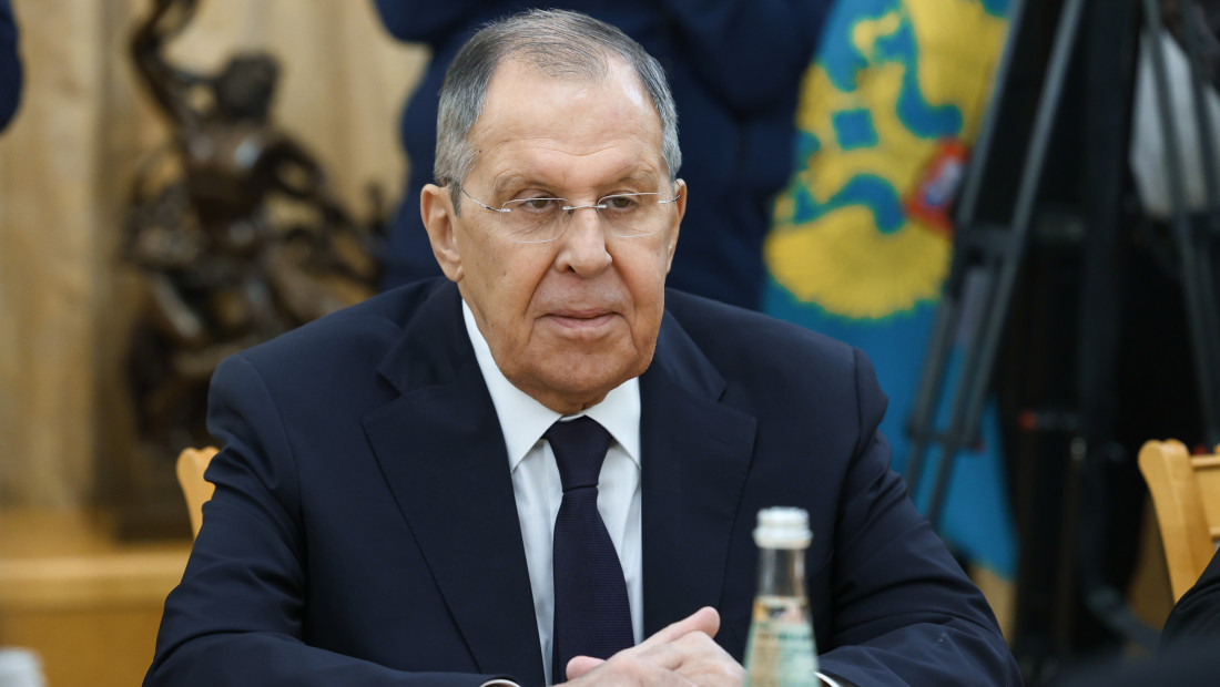 Lavrov: Rusija će verovatno početi da razgovara kada se predstavnici EU "urazume"