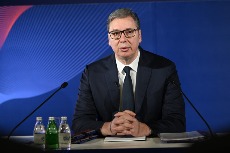 Vučić poslao snažnu poruku- Mogu da me mrze, ja ću nastaviti da se borim za Srbiju!