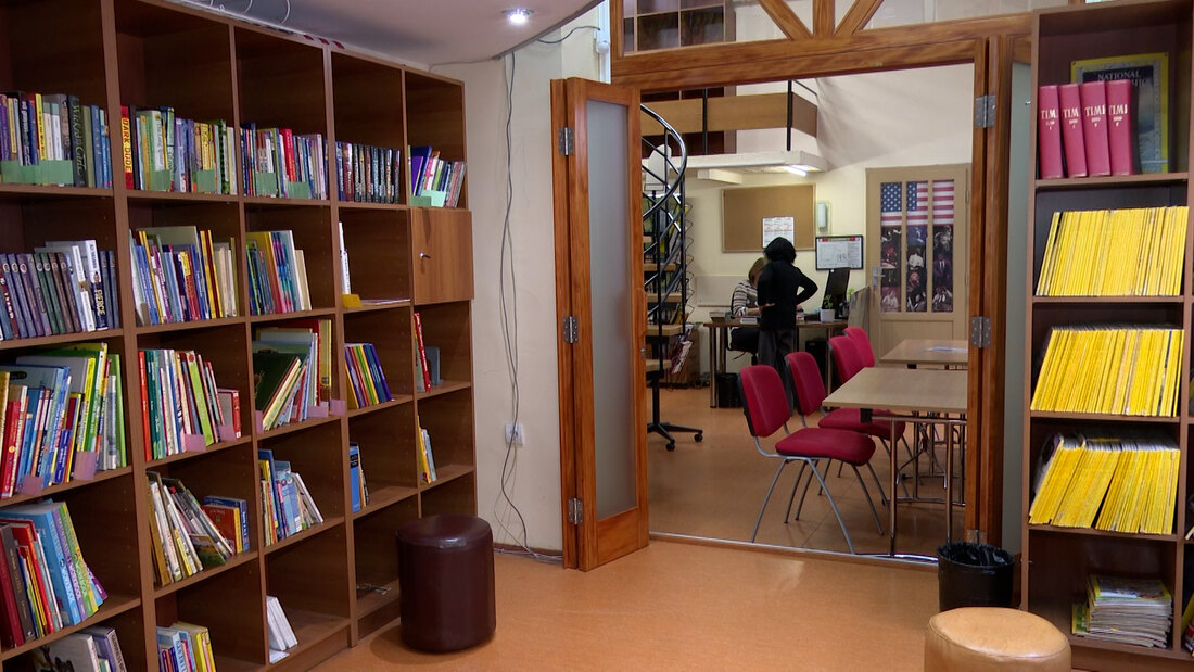U „Jezičkom kutku" Gradske biblioteke pet hiljada knjiga na pet stranih jezika