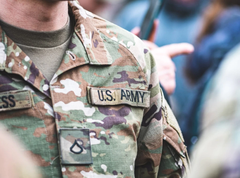 Mediji u SAD: Više hiljada vojnika SAD na Bliskom istoku, moguće kopnene operacije