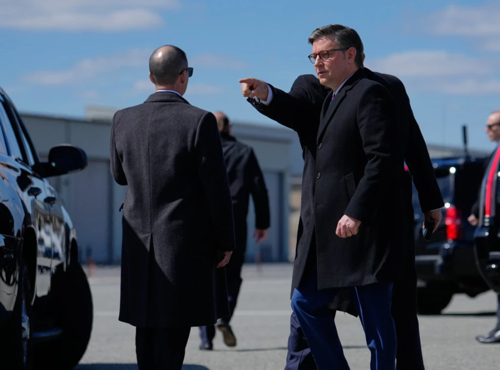 Majk Džonson: Vojna operacija protiv Irana biće brzo završena