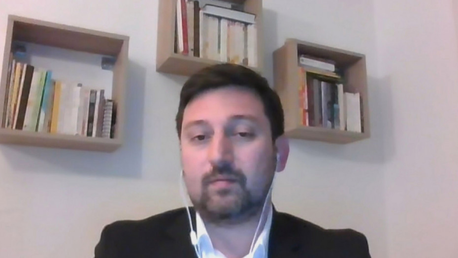 Francuska pod pritiskom rasta cena goriva: Mere vlade, nezadovoljstvo građana i globalne posledice krize