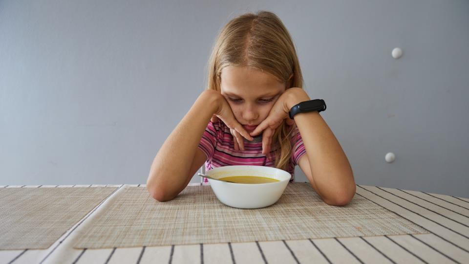 Jedna rečenica čini čuda ako dete neće da jede: Konačno ćete se rešiti "borbe" oko hrane