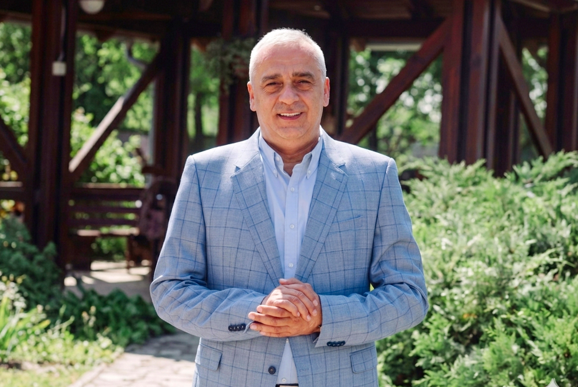 Vaskršnja čestitka gradonačelnika Stevana Bakića