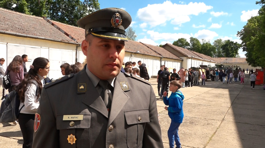 Otvoreni dan u kasarni u Bačkoj Topoli