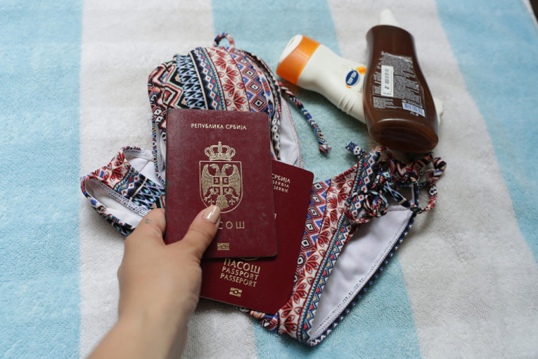 Koliko praznih stranica mora da ima pasoš za putovanje?
