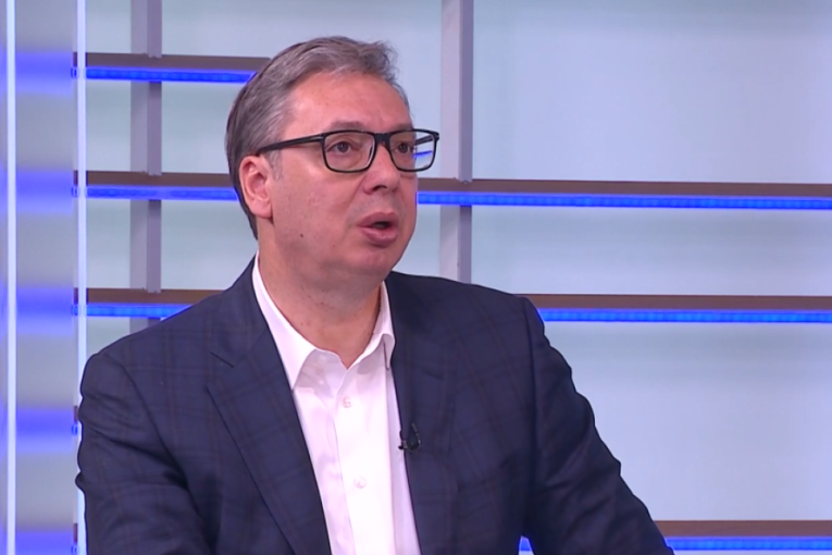 Predsednik Vučić pozvao sve u Beograd 27. juna- Tada će se sve saznati, predstavićemo plan i program za predstojeće izbore!