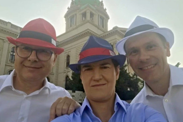 Šeširi u boji srpske zastave sve govore! Troje najviših funkcionera uputilo snažni poziv za skup 27. juna (VIDEO)