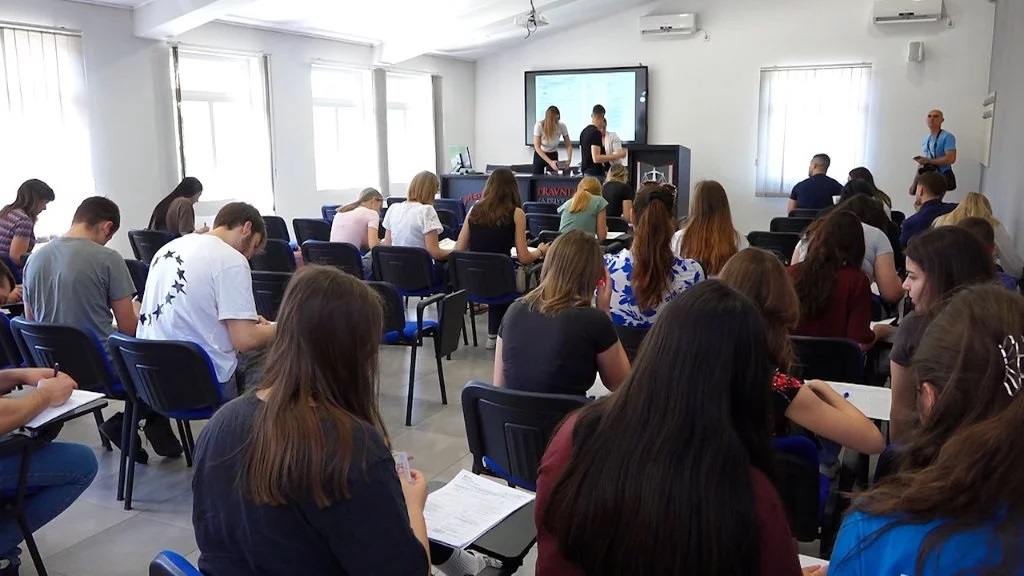 Počeo upis na Pravni fakultet za privredu i pravosuđe u Subotici