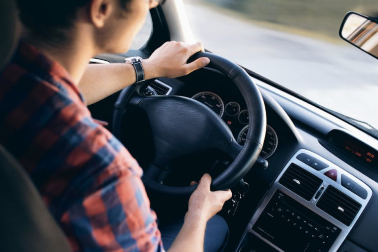 Zašto motor radi neujednačeno u leru? Ovo su najčešći problemi i moguća rešenja