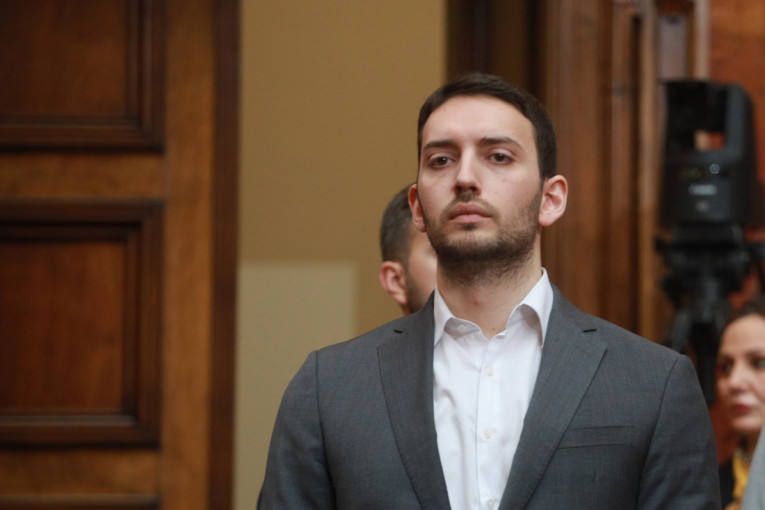 Drama u PSG-u zbog podrške studentima: Poslanik okrenuo leđa vrhu stranke – „To nije naša odluka“