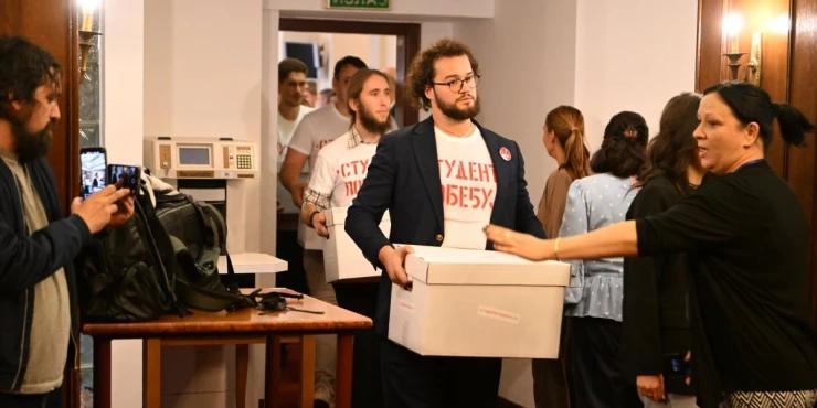 Ko je Tatjana Došenović, lice sa blokaderske liste? Od odbrane Dinka Gruhonjića do otvorenog udara na državu