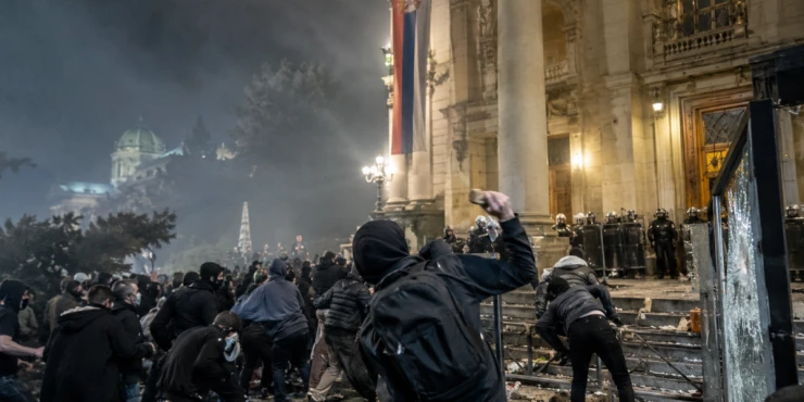 Skandal! Blokaderi toliko mrze sve srpsko da ni tri prsta neće da pokažu - Uverite se i sami (FOTO)