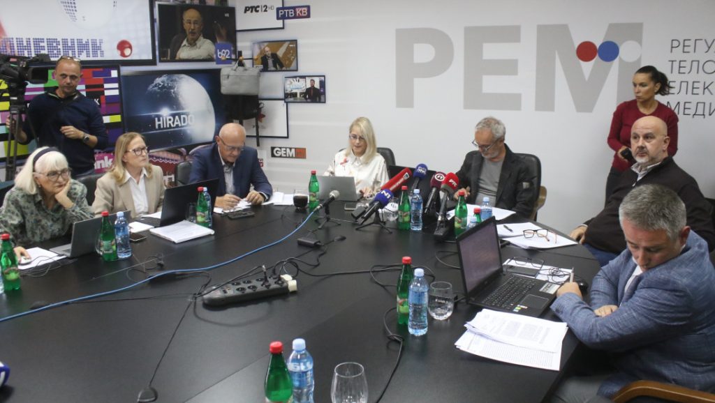 REM: Na TV N1 i Nova S uočeni sadržaji suprotni obavezama tokom predizborne tišine