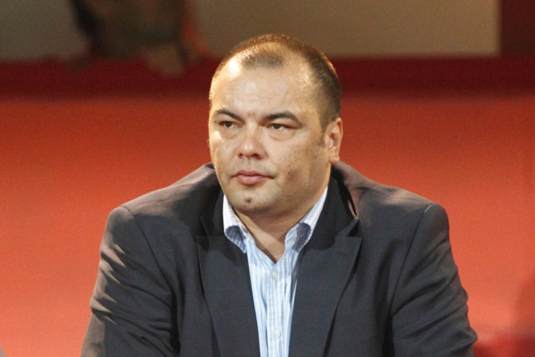 Ješić već priprema blokadere za poraz 25. oktobra! Priznao da Studentska lista nema jasnu politiku