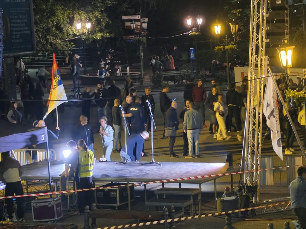 Debakl Ilije Srdanovića u Vrbasu: Ni u rodnom gradu nije uspeo da okupi masu – svega 370 ljudi na tribini!
