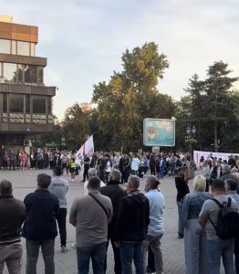 Debakl Ilije Srdanovića u Vrbasu: Ni u rodnom gradu nije uspeo da okupi masu – svega 370 ljudi na tribini!