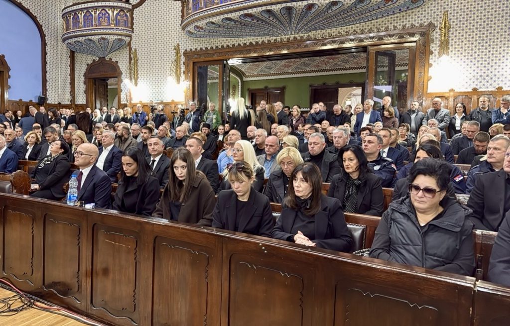 Poslednji oproštaj od Stevana Bakića: „Izgubili smo čoveka koji je čuvao državu i grad"