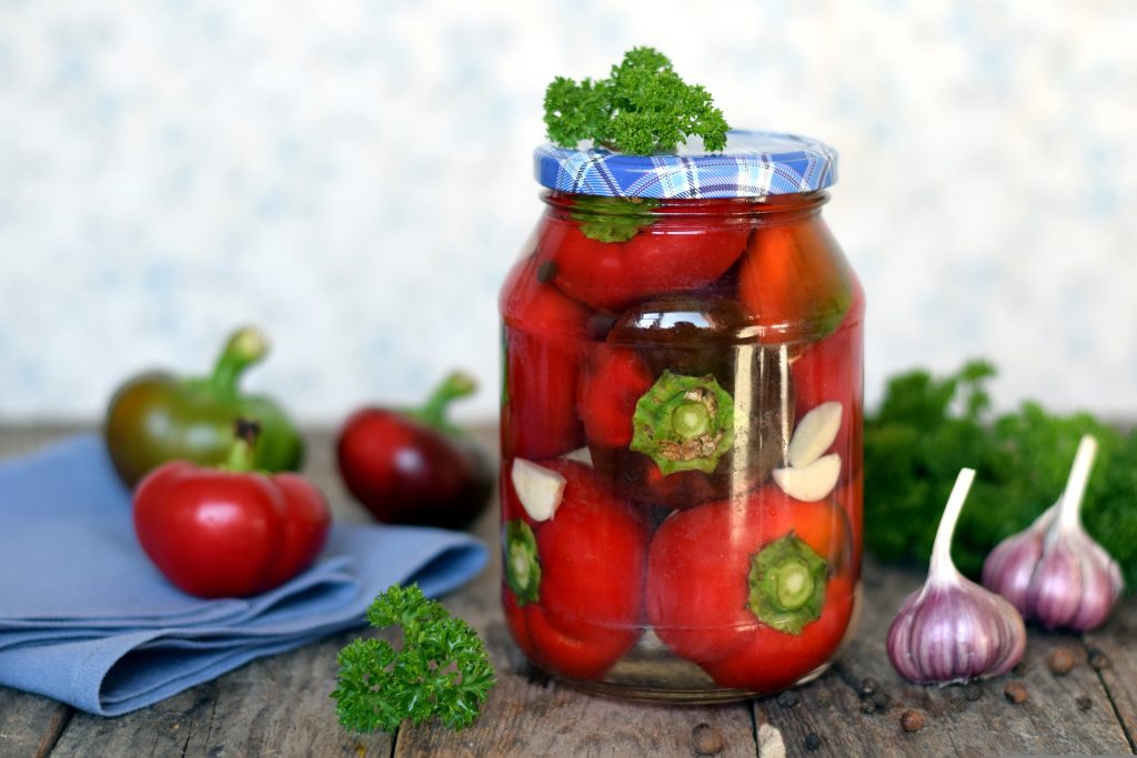 Paprike punjene kupusom: Recept za zimnicu