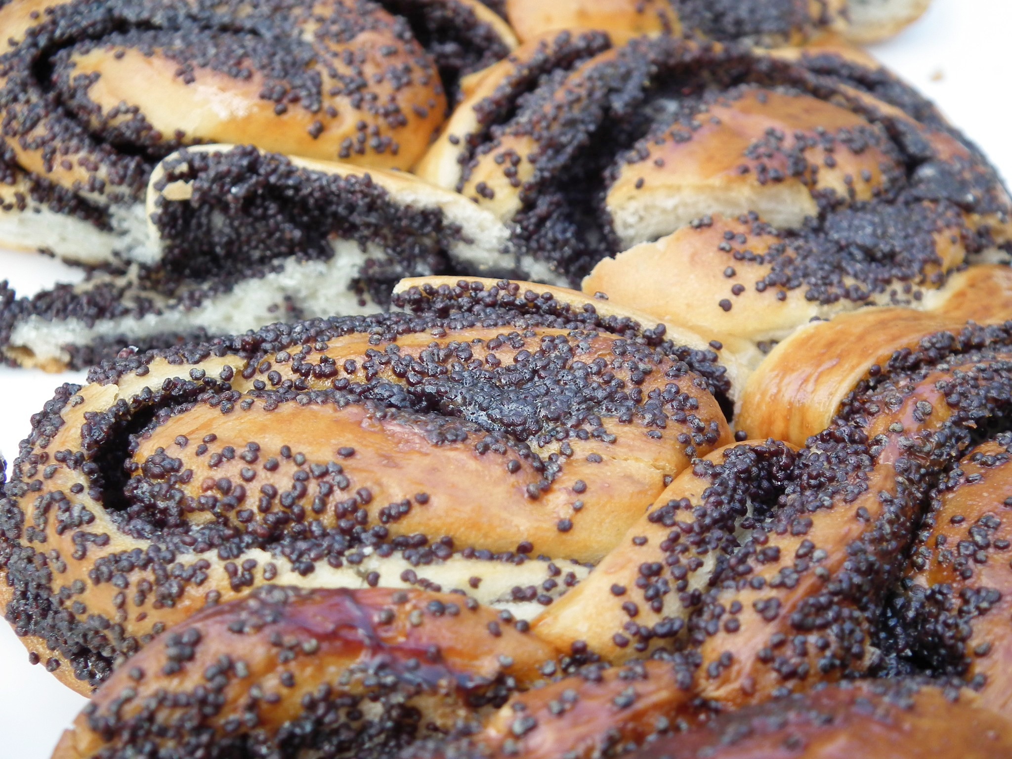 Buhtle sa makom: Recept za mekano domaće pecivo
