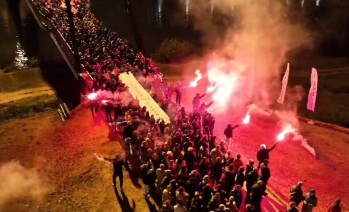(VIDEO) Srem se digao na noge: Moćni snimci pristižu iz OVIH GRADOVA, pogledajte kako to izgleda!