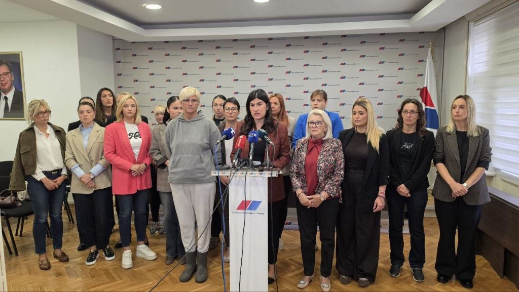 „Ubiću tebe i sve oko tebe“: Predsednici Skupštine grada prećeno smrću! Osumnjičeni pozitivan na kokain – evo šta je Dina Vučinić poručila na konferenciji!