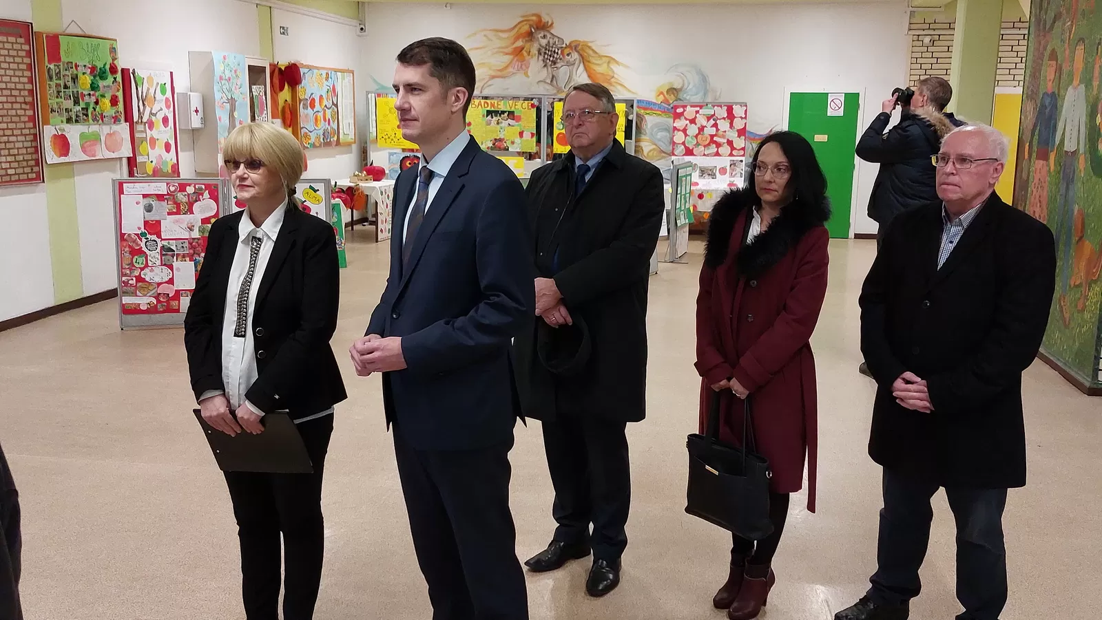 OŠ "Majšanski put" dobila novu LED rasvetu