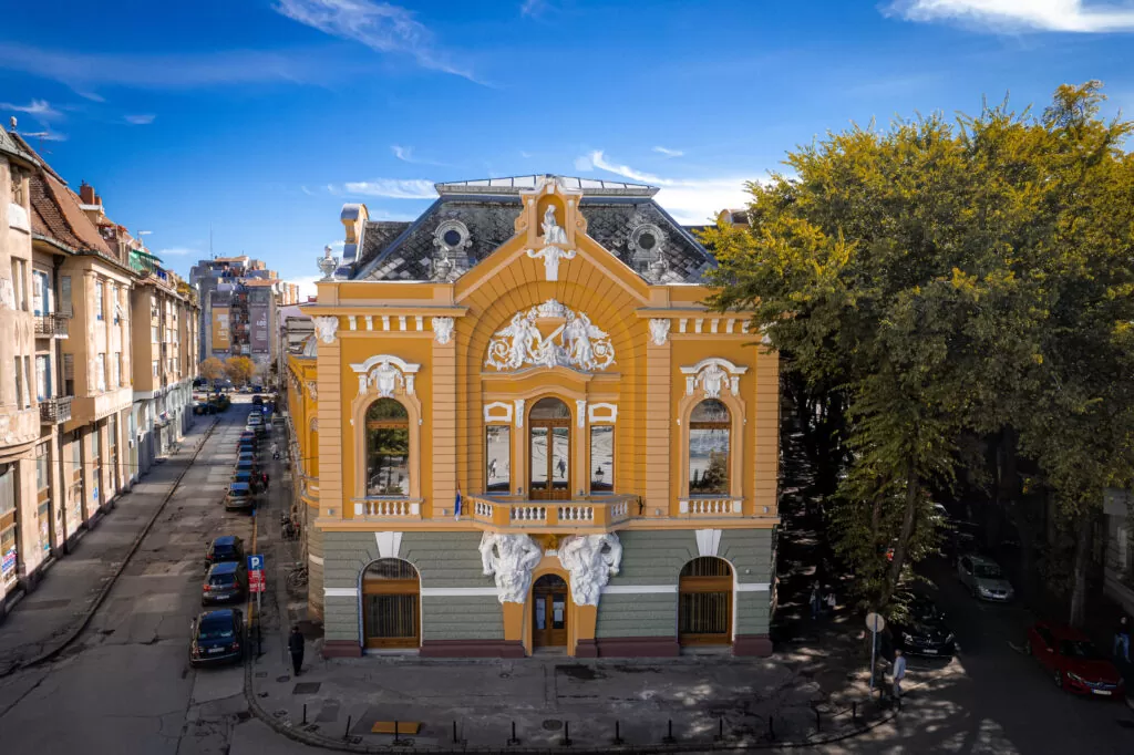 Sutra Veče poezije u Gradskoj biblioteci Subotica