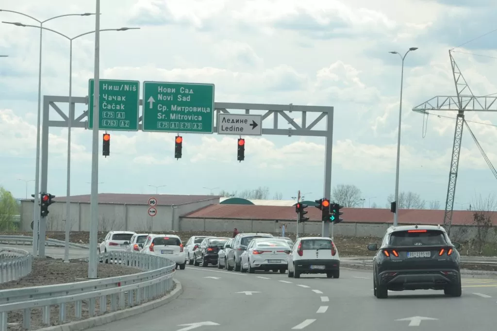 Izmene u saobraćaju na deonicama pojedinih puteva zbog radova