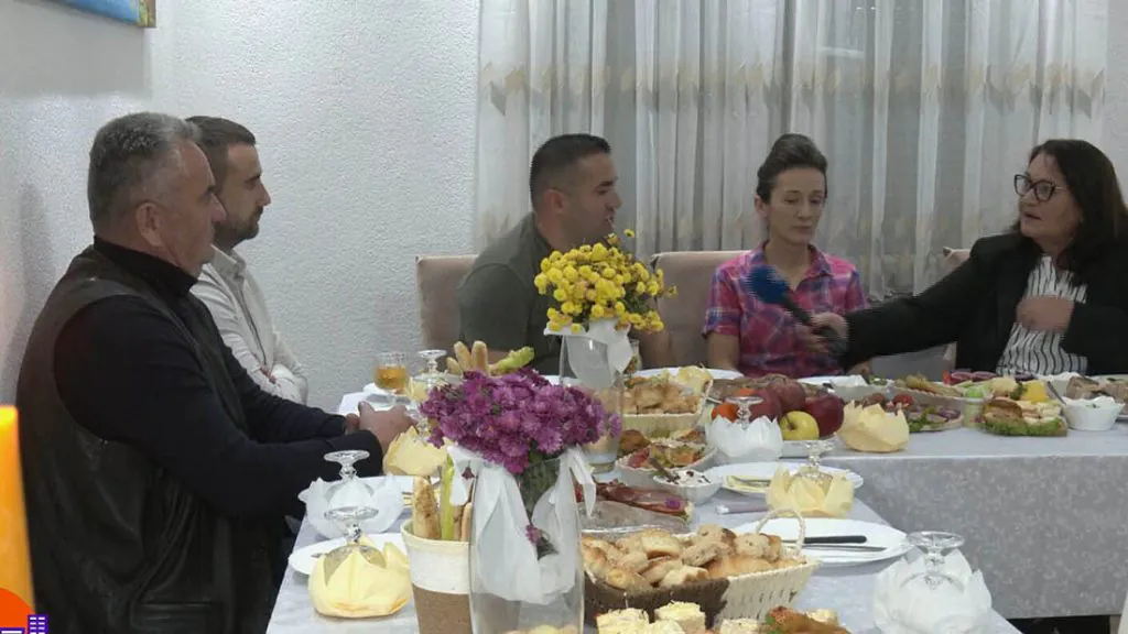 Slava porodice Vasić u Gračanici: Kako se obeležavaju krsne slave na Kosovu i Metohiji