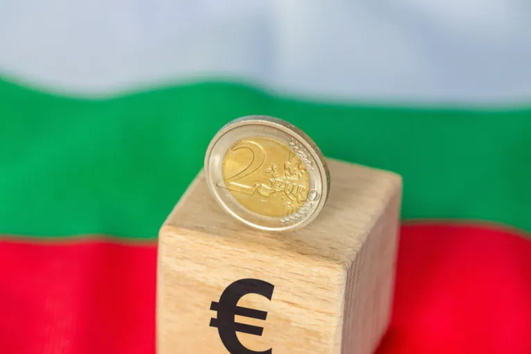 Lev otišao u prošlost: Bugarska prešla na evro