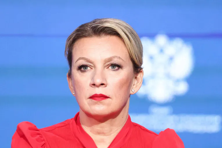 Zaharova: Tenzije na Arktiku rastu, NATO razara stabilnost